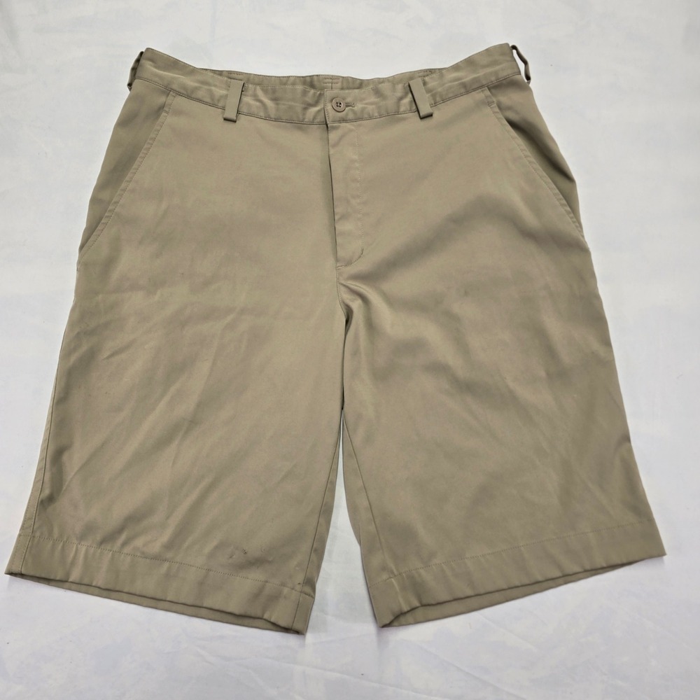 Nike Golf Men's Khaki‎ Flat Front Fit Dry Performance Shorts Size 32
